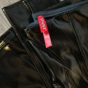 Spanx faux leather leggings size M